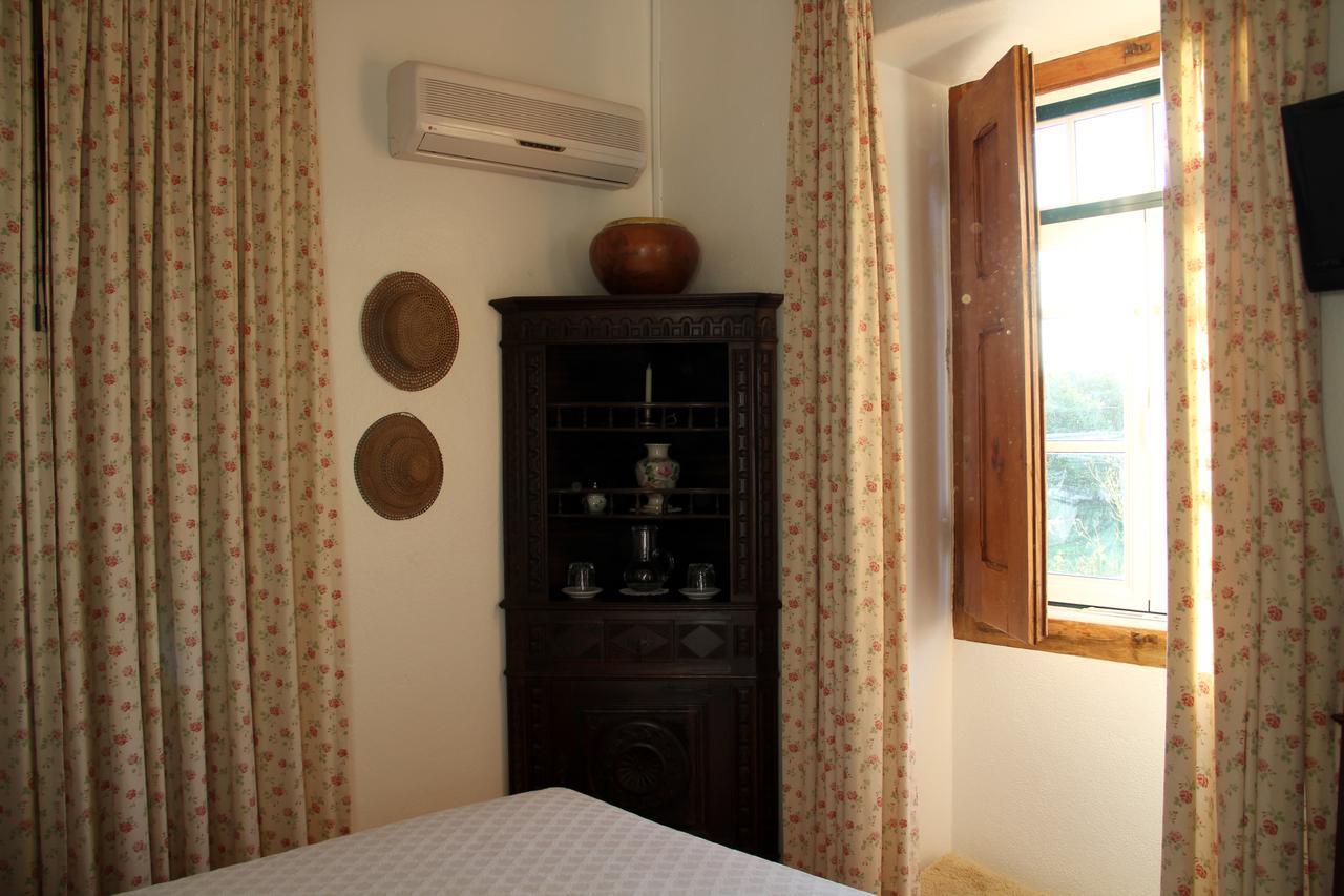 Villa A Tejada Ortiga Habitación foto